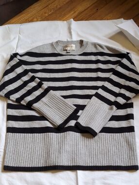 Industry Striped Crewneck Sweater - Gray & Black